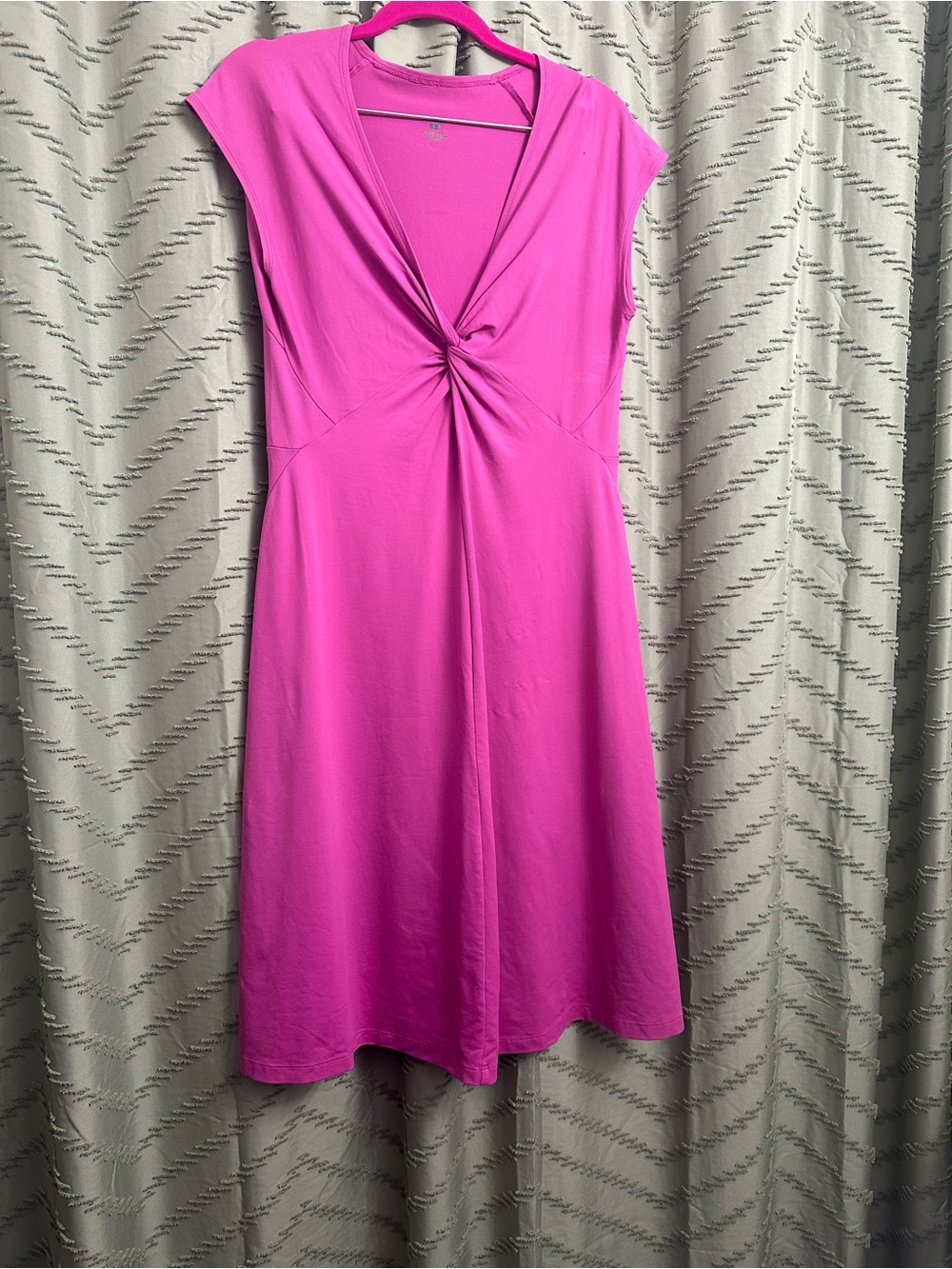 Patagonia midi dress size L
Pink purple liliac
Super flattering - Picture 2 of 6